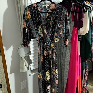 Francesca’s Floral Maxi Dress